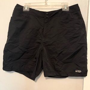 High waisted black hiking outdoor shorts